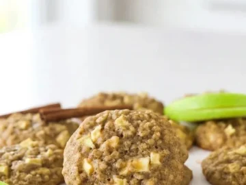 apple cinnamon oatmeal cookies