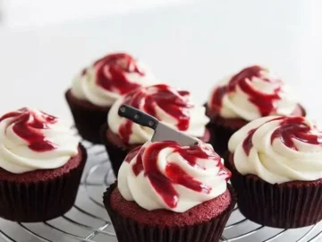 blood red velvet cupcakes