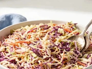 easy creamy coleslaw recipe