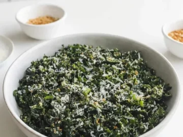 easy kale ceasar salad only 6 ingredients