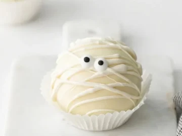 halloween hot chocolate bombs