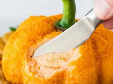 pumpkin cheese ball
