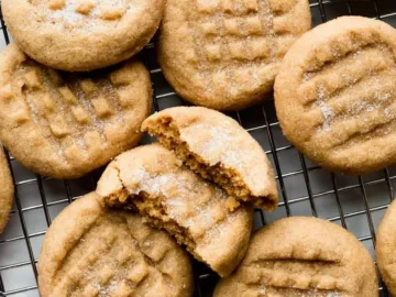 soft amp thick peanut butter cookies