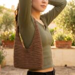 crochet shoulder bag free pattern and tutorial hero